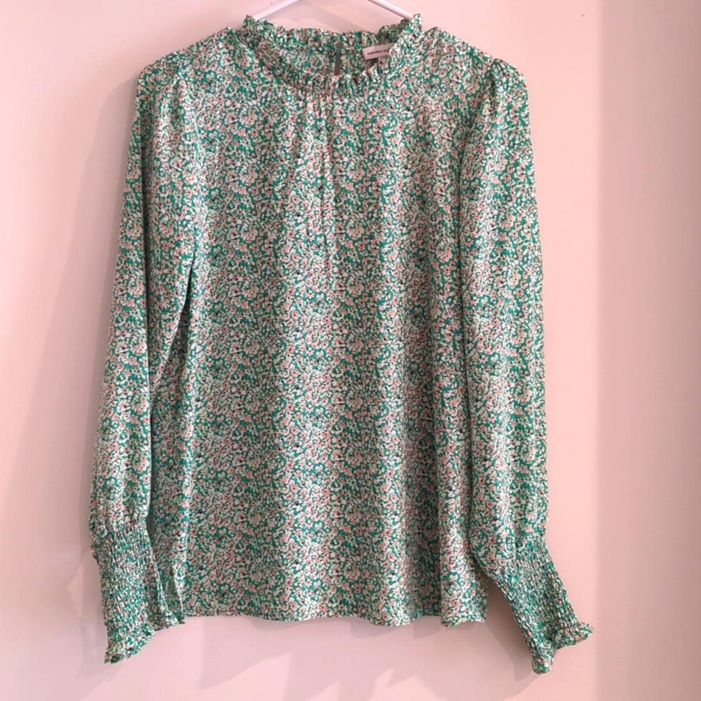 Semi&-sheer floral long sleeve blouse